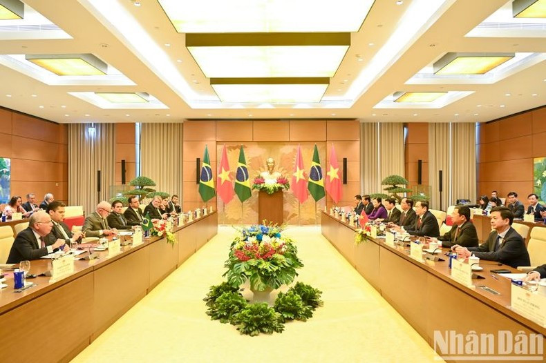 Общий вид встречи. Фото: Зюи Линь Общий вид встречи. Фото: Зюи Линь