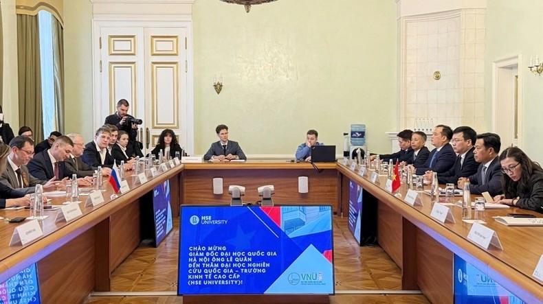 Общий вид встречи. Фото: ХГУ