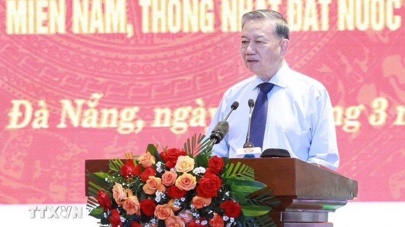 Генеральный секретарь ЦК КПВ То Лам выступает на встрече. Фото: ВИА Генеральный секретарь ЦК КПВ То Лам выступает на встрече. Фото: ВИА