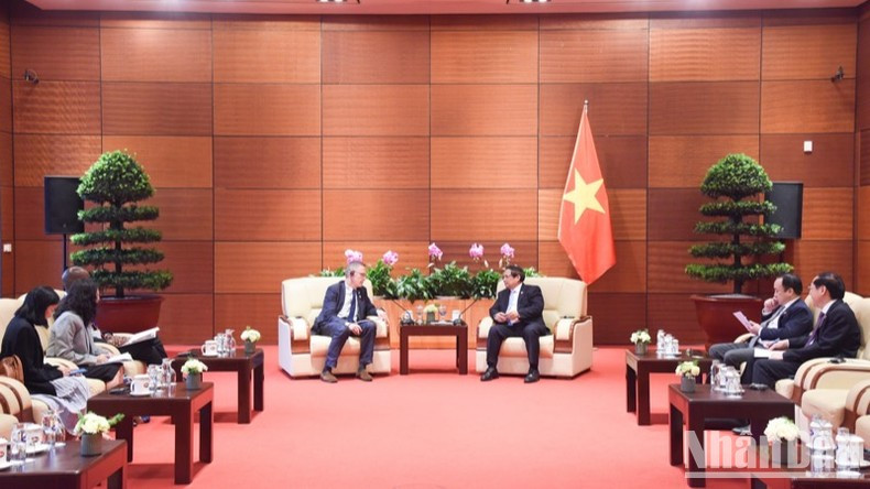 Общий вид приема. Фото: Чан Хай Общий вид приема. Фото: Чан Хай