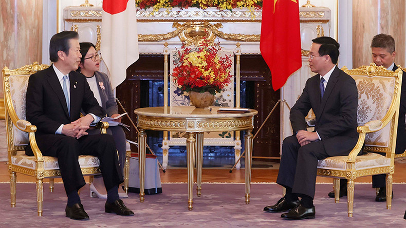 Президент Во Ван Тхыонг и Председатель партии «Комэйто» Ямагучи Нацуо. Фото: ВИА Президент Во Ван Тхыонг и Председатель партии «Комэйто» Ямагучи Нацуо. Фото: ВИА