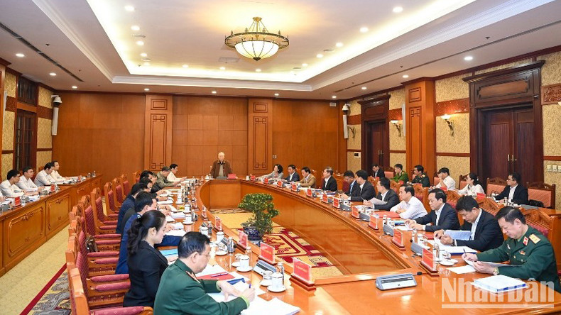 Общий вид заседания в здании ЦК КПВ. Фото: Зюи Линь Общий вид заседания в здании ЦК КПВ. Фото: Зюи Линь