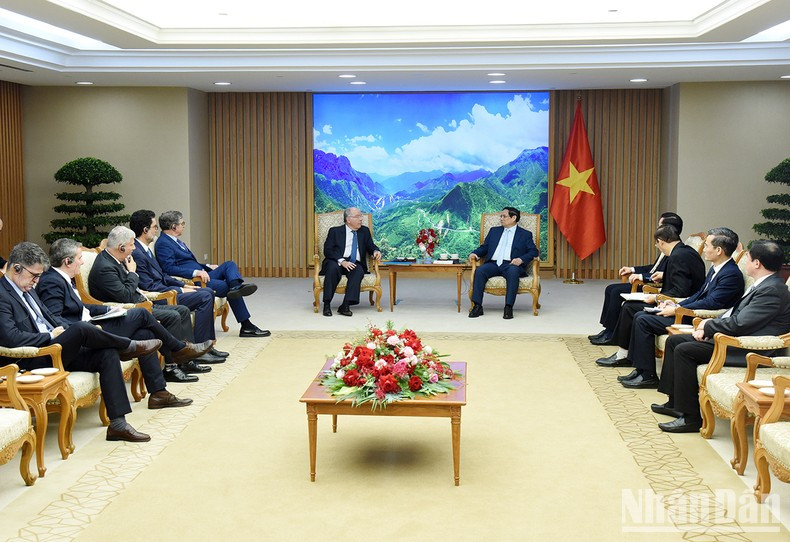 Общий вид приема. Общий вид приема.