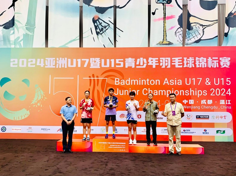 Представительница Вьетнам выиграла серебряную медаль. Представительница Вьетнам выиграла серебряную медаль.