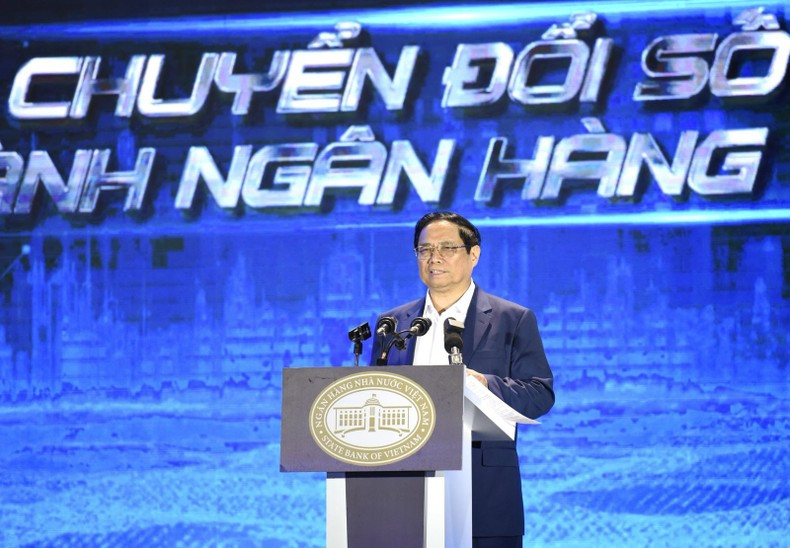 Премьер-министр Фам Минь Тьинь выступает на мероприятии. Фото: Чан Хай