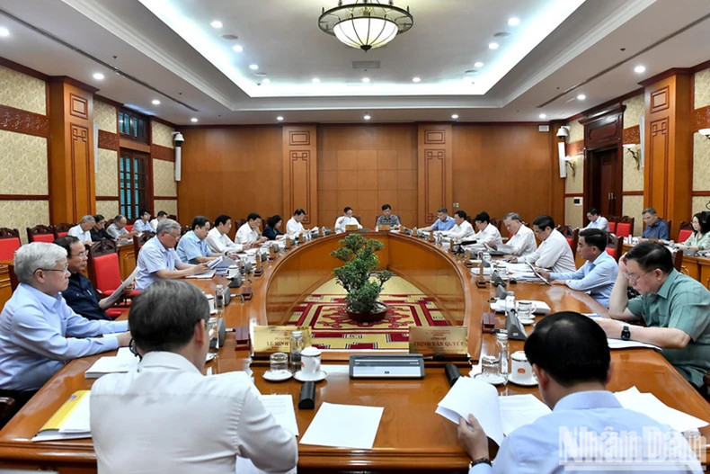 Общий вид заседания в здании ЦК КПВ. Фото: Данг Кхоа