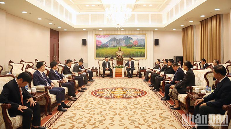 Общий вид приема. Фото: Хай Тиен Общий вид приема. Фото: Хай Тиен