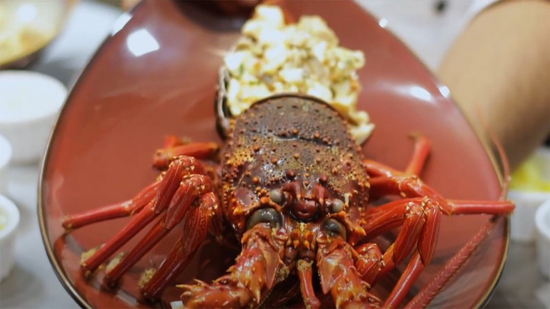 Морепродукты – квинтэссенция кухни Нячанга. Морепродукты – квинтэссенция кухни Нячанга.