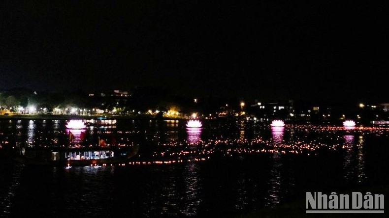 В древней столице начинается сезон празднования Весака.