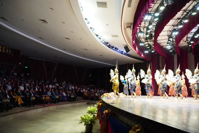 Зрители насладились вечером выдающихся художественных выступлений двух стран. Фото: Нгуен Хиеп