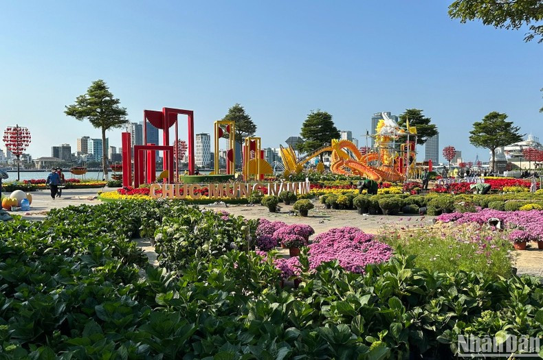 Погода вполне благоприятствует тому, чтобы строительное подразделение завершило проект.