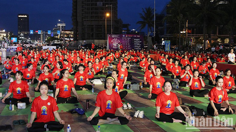 В мероприятии приняли участие более 1500 человек. В мероприятии приняли участие более 1500 человек.