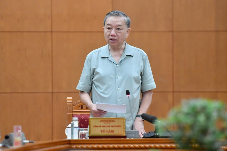 Генеральный секретарь ЦК КПВ, Президент То Лам выступает с руководящей речью. Фото: Данг Кхоа Генеральный секретарь ЦК КПВ, Президент То Лам выступает с руководящей речью. Фото: Данг Кхоа