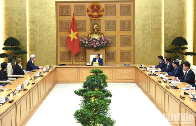 Общий вид приема. Фото: Чан Хай