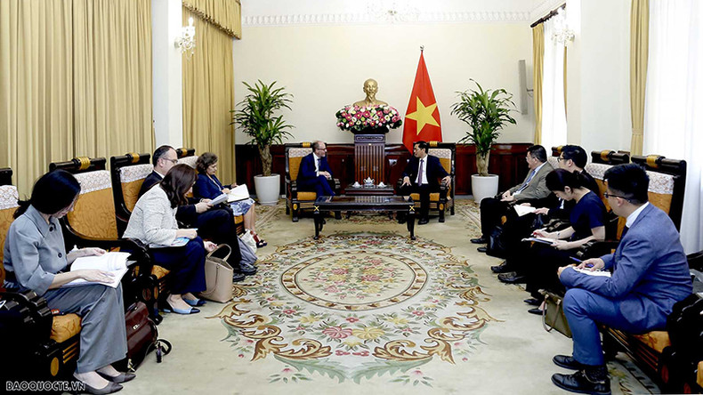 Общий вид приема. Фото: baoquocte.vn Общий вид приема. Фото: baoquocte.vn