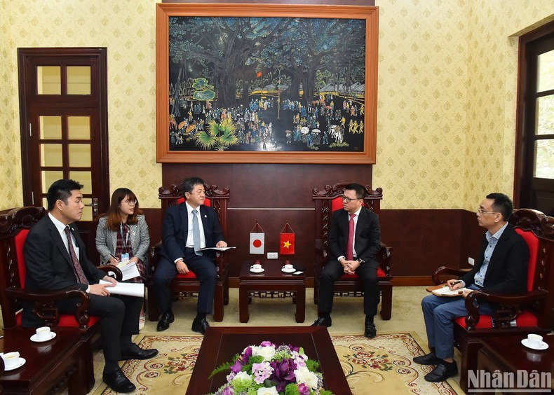 Общий вид приема. Фото: Тхюи Нгуен Общий вид приема. Фото: Тхюи Нгуен