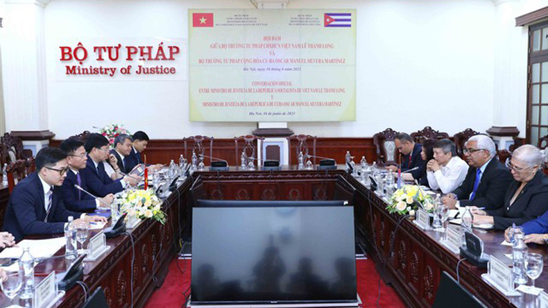 Общий вид переговоров между министрами юстиции двух стран. Фото: VGP Общий вид переговоров между министрами юстиции двух стран. Фото: VGP