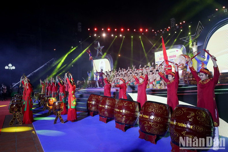 Художественный номер на церемонии. Художественный номер на церемонии.