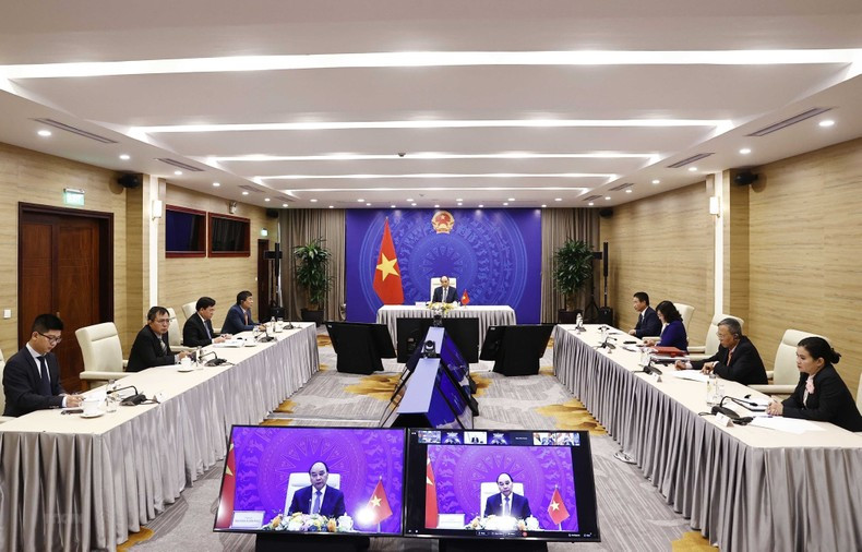 Президент Нгуен Суан Фук принимает участие в саммите. Фото: ВИА Президент Нгуен Суан Фук принимает участие в саммите. Фото: ВИА