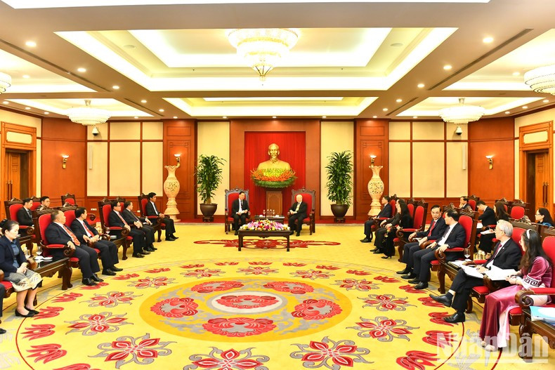 Общий вид приема. Фото: Данг Кхоа Общий вид приема. Фото: Данг Кхоа