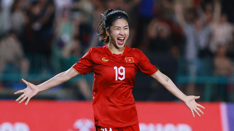 Нападающая Нгуен Тхи Тхань Ня. Нападающая Нгуен Тхи Тхань Ня.