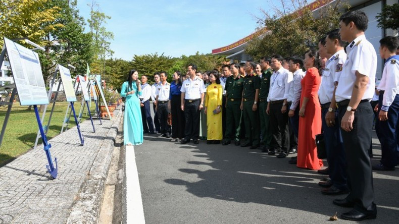 Посетители выставки. Посетители выставки.