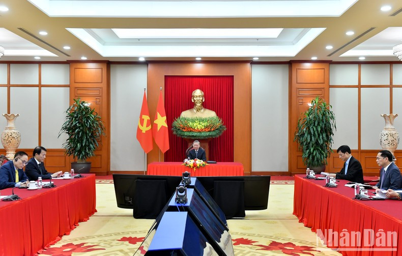 Фото: Данг Кхоа Фото: Данг Кхоа