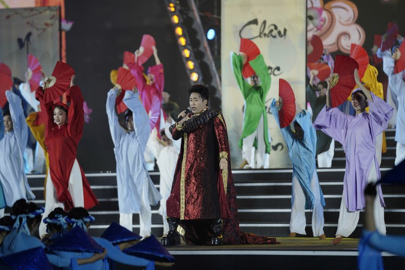 Художественный номер в рамках церемонии. Художественный номер в рамках церемонии.