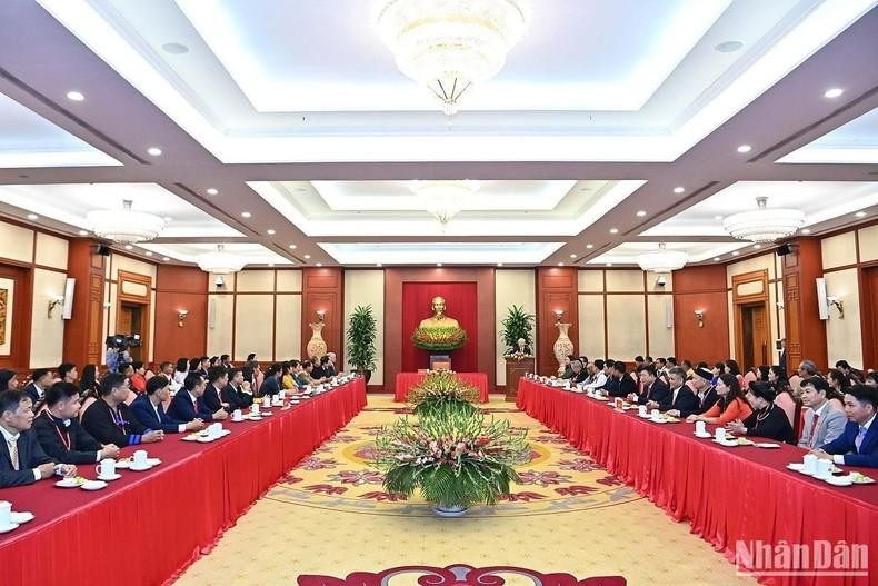 Общий вид встречи. Фото: Данг Кхоа Общий вид встречи. Фото: Данг Кхоа