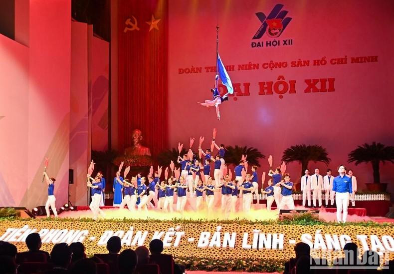 Художественный номер на съезде. Художественный номер на съезде.