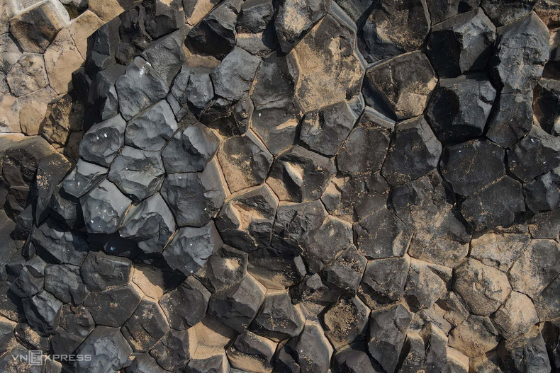 Древним каменным пляжам в Центральном нагорье уже миллионы лет.