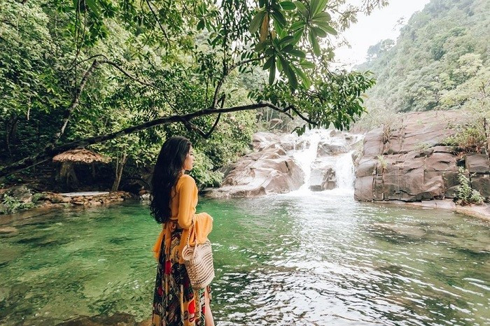 Водопад Мо. Фото: baoquocte.vn Водопад Мо. Фото: baoquocte.vn