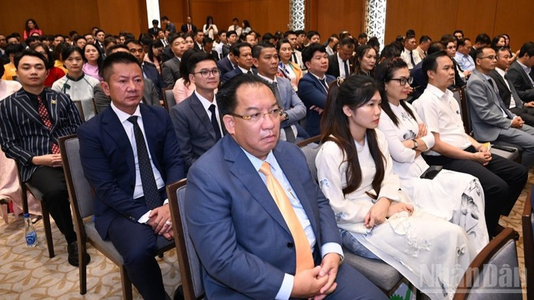 Делегаты — предприниматели на конференции. Фото: Чан Хай