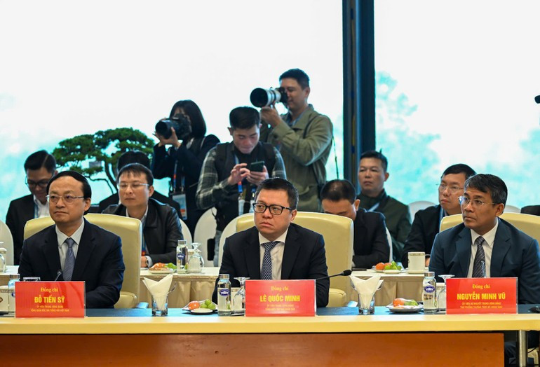 Делегаты на мероприятии.