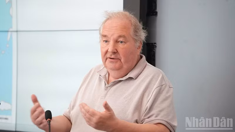 Доктор наук Дмитрий Мосяков