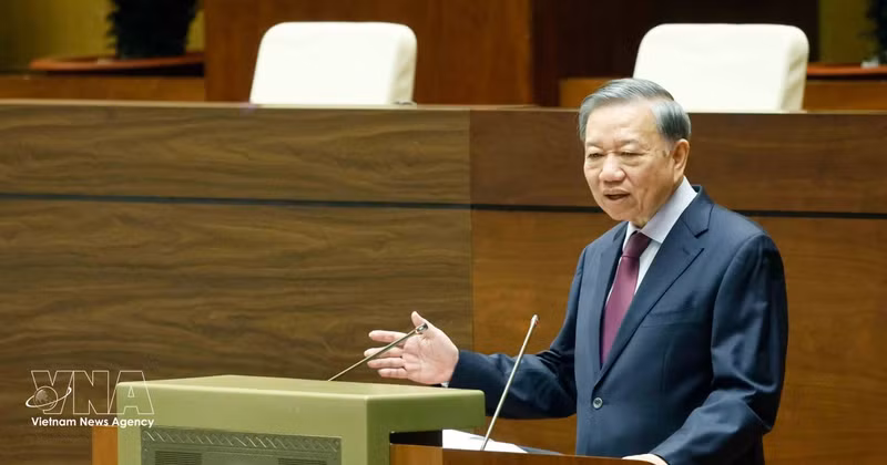 Генсек, Президент То Лам выступает с руководящими указаниями на конференции. Фото: ВИА