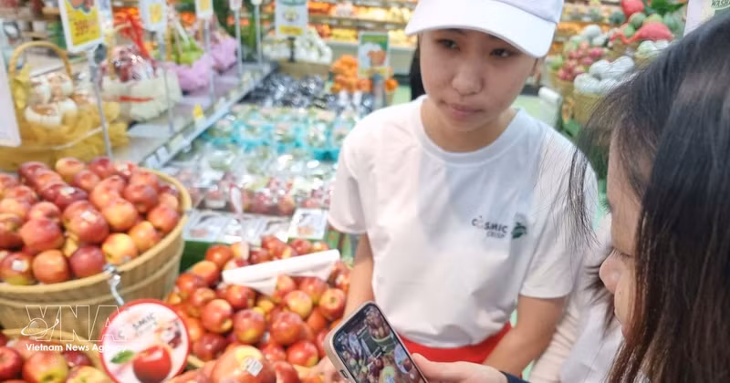 Узнать происхождение продукции посредством сканирования QR-кода. Фото: ВИА