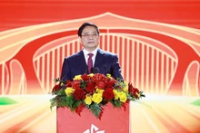 Премьер-министр Фам Минь Тьинь выступает на церемонии закрытия 1-й Весенней ярмарки 2026 года. Фото: ВИА