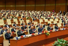 Генеральный секретарь ЦК КПВ То Лам, действующие и бывшие руководители Партии и Государства присутствуют на конференции. Фото: Зюи Линь