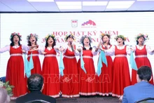 Художественный номер на мероприятии. Фото: ВИА