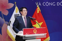 Президент Вьетнама Лыонг Кыонг выступает на встрече. Фото: ВИА