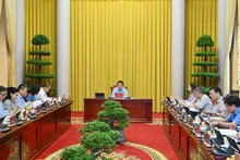 Президент Лыонг Кыонг выступает на рабочей встрече. Фото: Тхюи Нгуен