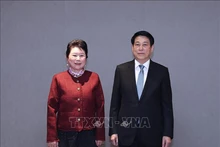 Президент Вьетнама Лыонг Кыонг и основатель корпорации MEBO International Ли Ли. Фото: ВИА