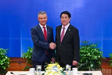 Президент Лыонг Кыонг и Соминистр иностранных дел и торговли Австралии Мэтт Тислетуэйт. Фото: Тхюи Нгуен