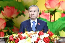 Генеральный секретарь ЦК КПВ То Лам выступает на конференции. Фото: Чан Хай