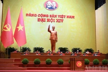 Президиум руководит работой съезда. Фото: Чан Хай