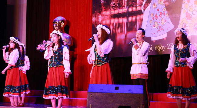 В Ханое прошел вечер «От Ханоя до Москвы» ảnh 5