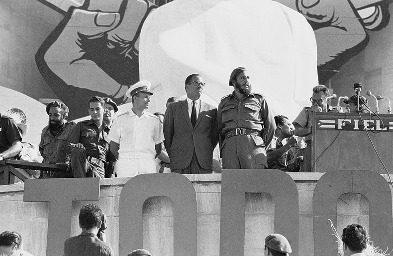 Уникальные фото летчика-космонавта Юрия Гагарина ảnh 9 Уникальные фото летчика-космонавта Юрия Гагарина ảnh 9