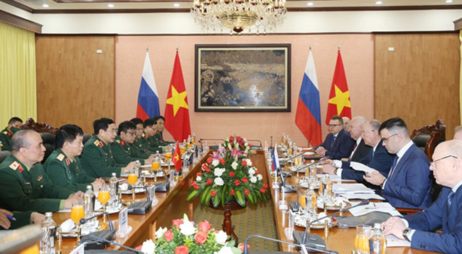 Вьетнам и Россия продвигают сотрудничество в области безопасности и обороны ảnh 1