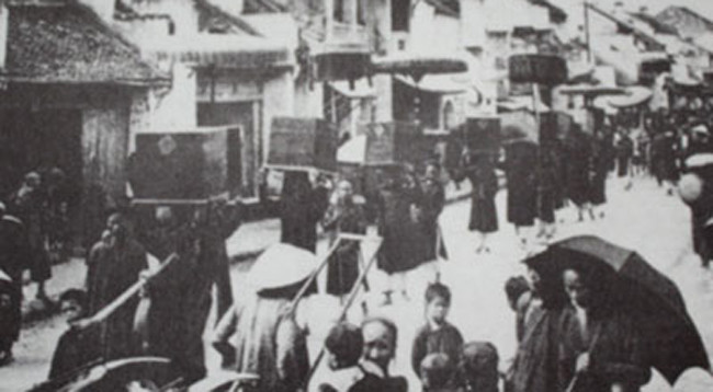 Фотографии, посвященные традиционным культурным мероприятиям в Ханое в былые времена ảnh 9 Фотографии, посвященные традиционным культурным мероприятиям в Ханое в былые времена ảnh 9